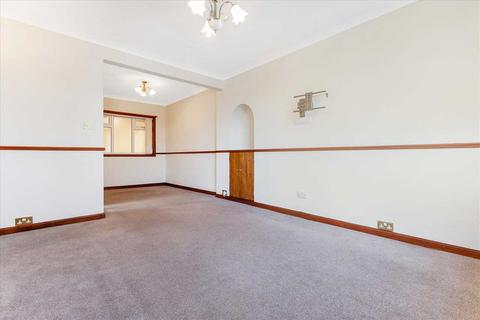 41 Crosslees Drive, Thornliebank, Glasgow, G46 7DY