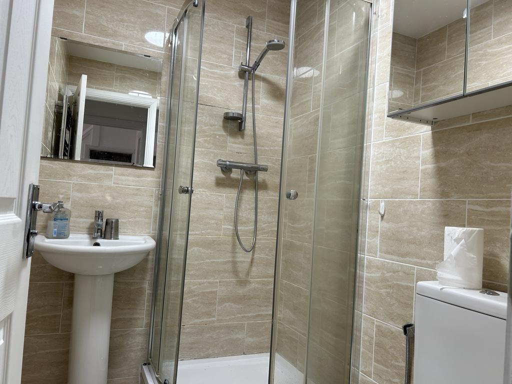 Ground floor 2nd shower room