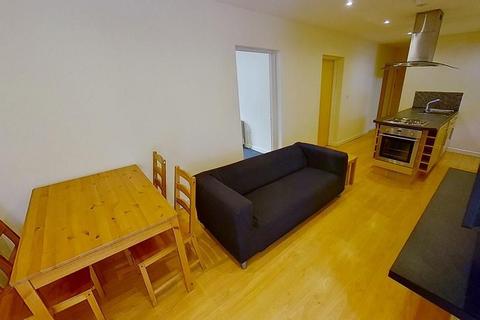 3 bedroom flat to rent, 168a, North Sherwood Street, Nottingham, NG1 4EF