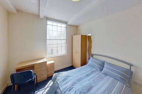 3 bedroom flat to rent, 168a, North Sherwood Street, Nottingham, NG1 4EF