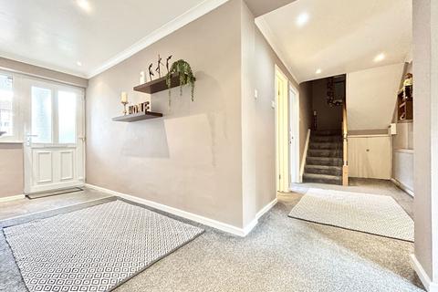 140 Hatfield Place, Peterlee, SR8 5TG