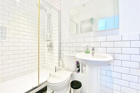 2 bedroom apartment to rent, Nelson Road, Twickenham, TW2