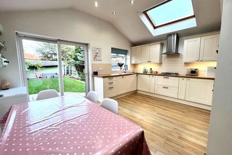 3 bedroom semi-detached house for sale, Stafford Road, Birkdale, Southport, PR8 4LY