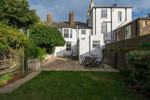 5 bedroom terraced house for sale, Victoria Road, Deal, Kent, CT14