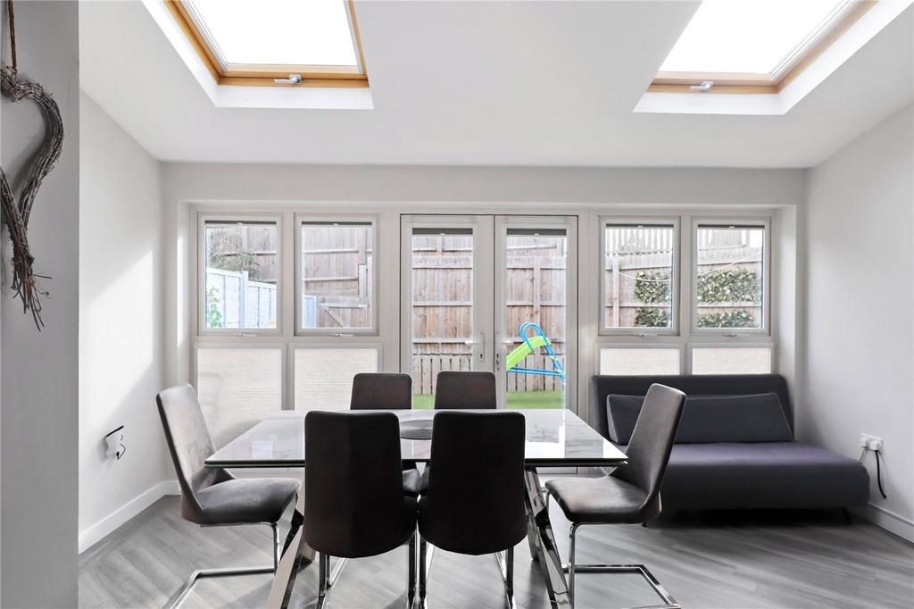Tower Road, Belvedere, DA17 3 bed semidetached house for sale £440,000