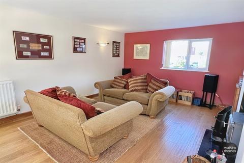 35 Hampton Dene Road, Hereford, HR1 1UX