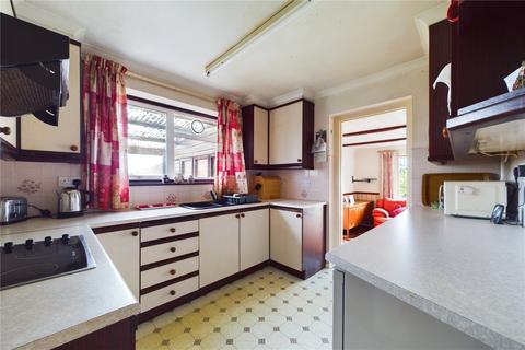 3 bedroom bungalow for sale, Shipton Close, Tilehurst, Reading, Berkshire, RG31