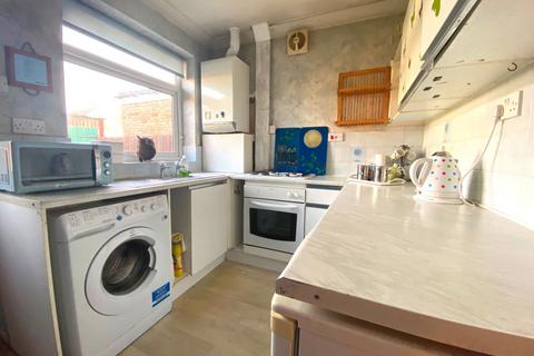 58 Brookfield Road, Northampton, NN2 7LP