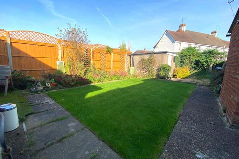58 Brookfield Road, Northampton, NN2 7LP