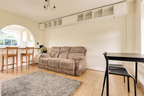 12 Catkin Close, Chineham, Basingstoke, RG24 8XY