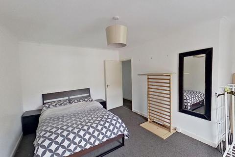 27 Hendrefadog Street, Tylorstown, Ferndale, CF43 3DG