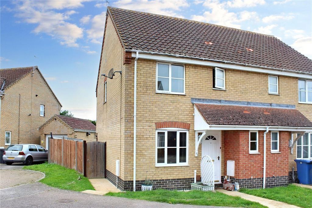 Keel Close, Carlton Colville, Lowestoft, Suffolk, NR33 3 bed semi