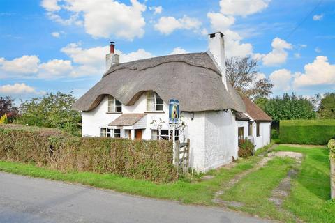 3 bedroom cottage for sale, Lockgate Road, Chichester, West Sussex