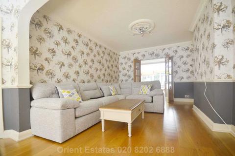 4 bedroom detached house for sale, Park Side, Dollis Hill