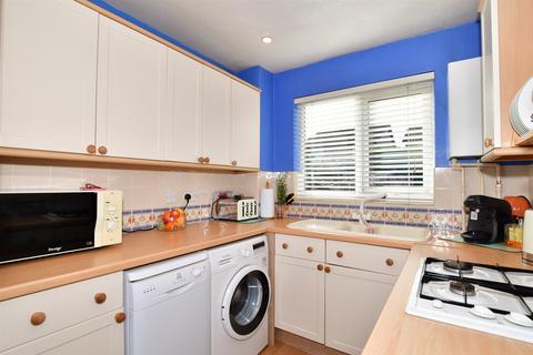 37 Cavalier Way, East Grinstead, RH19 4SE