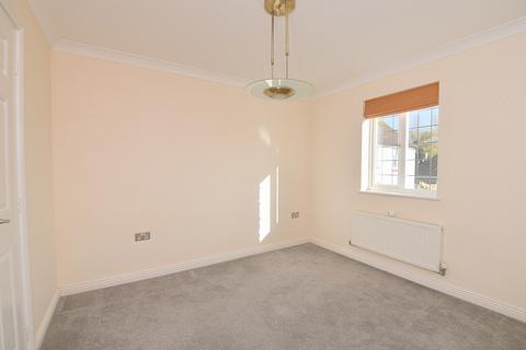 3 Coles Close, Wincanton, BA9 9FD
