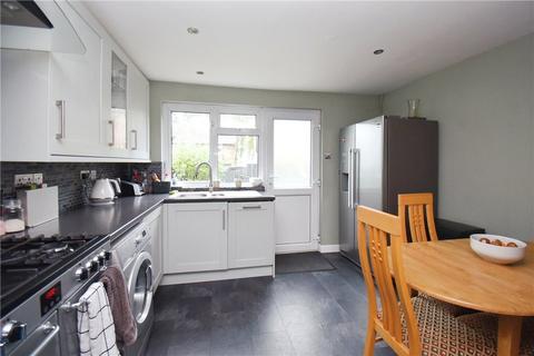 164 Fleming Avenue, North Baddesley, Southampton, SO52 9FB
