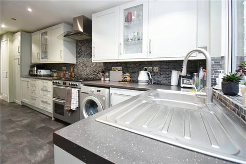 164 Fleming Avenue, North Baddesley, Southampton, SO52 9FB