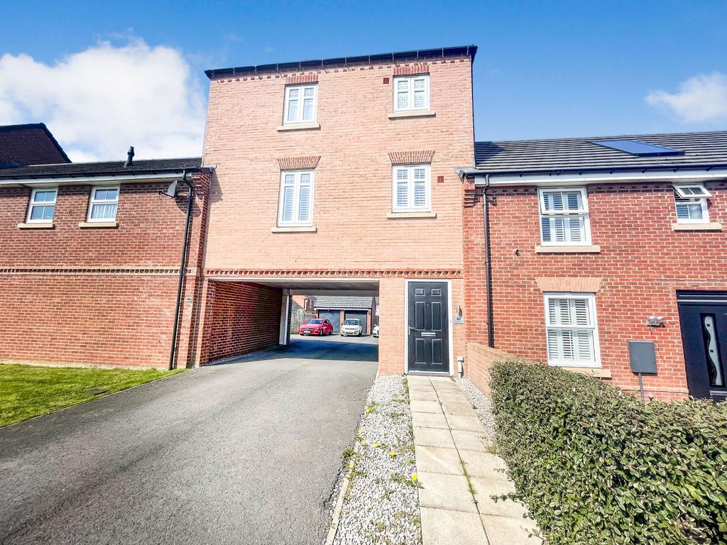 Lotherton Drive, Spennymoor, Durham, Durham, DL16 7FE 2 bed terraced