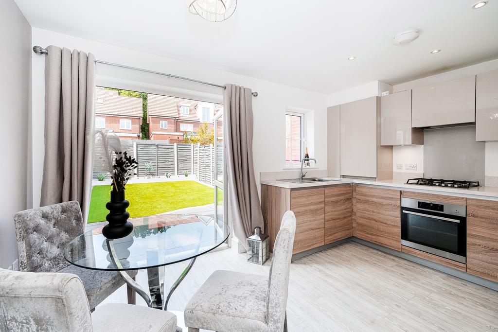 52 Five Oaks Lane-24.JPG