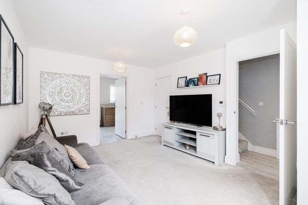 52 Five Oaks Lane-5.JPG