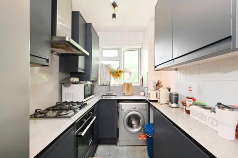 6 Killip Close, London, E16 1LX