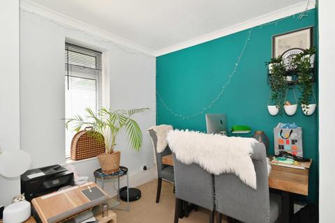 6 Killip Close, London, E16 1LX