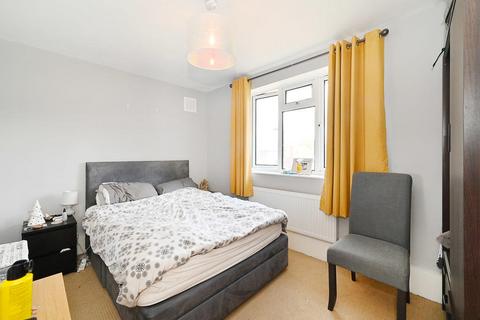 6 Killip Close, London, E16 1LX