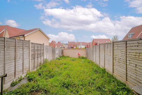 2 Alderwood Terrace, Chigwell, IG7 4FQ