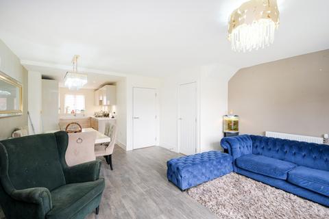 2 Alderwood Terrace, Chigwell, IG7 4FQ