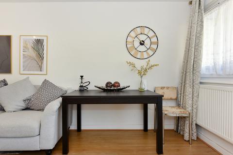 152 Rhodeswell Road, London, E14 7TL