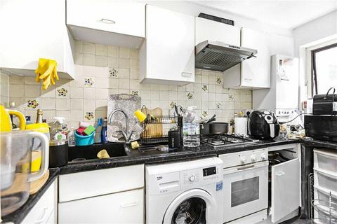 23 Horseshoe Close, London, E14 3EP