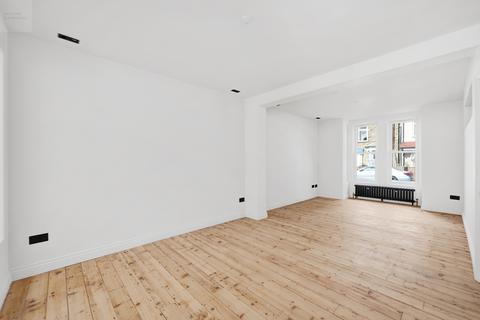 113 Geere Road, London, E15 3PP