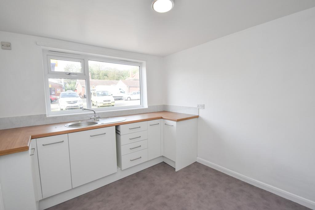 Mumby Road, Huttoft, LN13 3 bed semidetached house for sale £149,500
