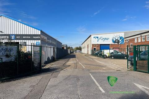 Storage to rent, Gatehouse Way, Aylesbury HP19