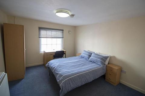 4 bedroom flat to rent, 168b, North Sherwood Street, Nottingham, NG1 4EF