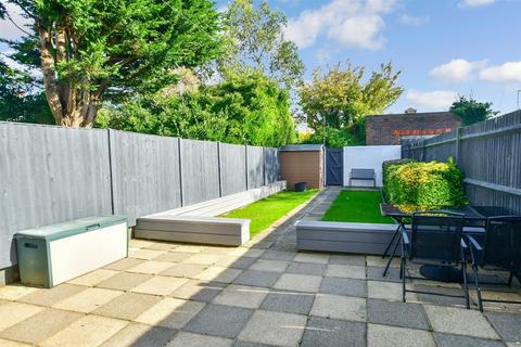 4 bedroom terraced house for sale, Ditchling Road, Brighton, East Sussex