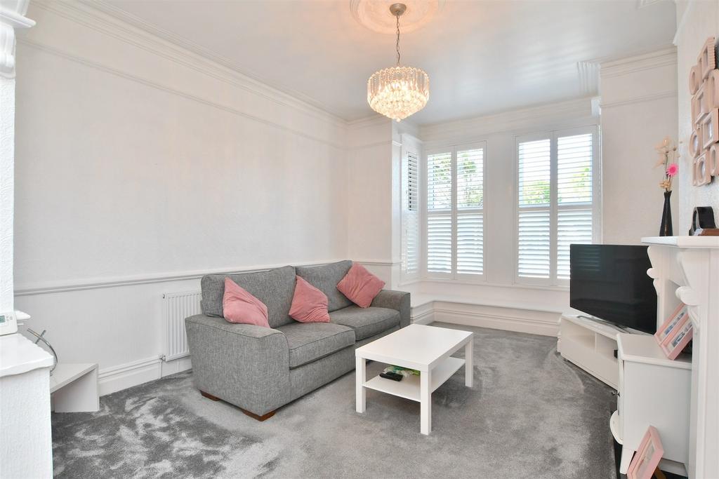 Ditchling Road, Brighton, East Sussex 4 bed terraced house for sale £