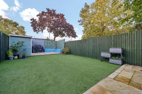 19 New Park Road, Ashford, TW15 1EG