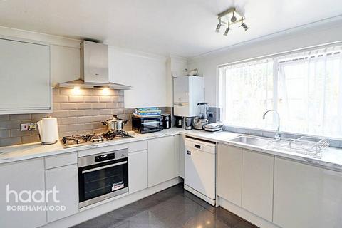 51 Hackney Close, Borehamwood, WD6 2SL