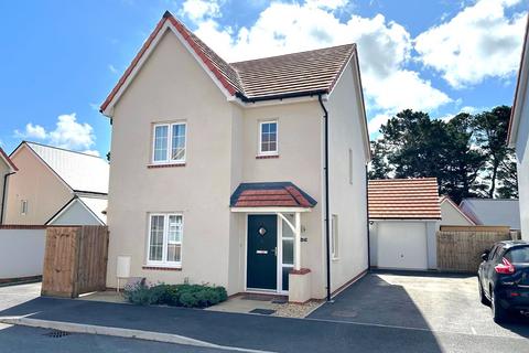 3 bedroom detached house for sale, Muddlebridge Close, Bickington, Barnstaple, Devon, EX31