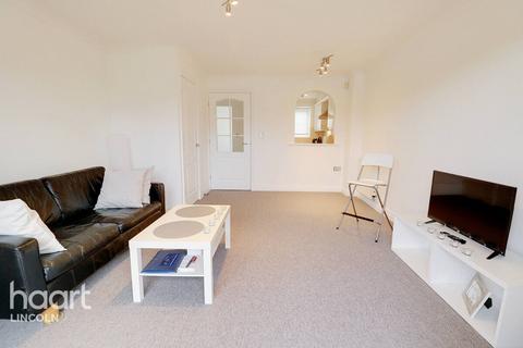 8 Bridge Walk, Burton Waters, Lincoln, LN1 2WR