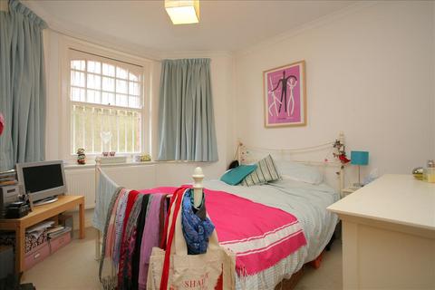 2 bedroom flat for sale, Greyhound Mansions, Greyhound Road, Hammersmith, London, W6