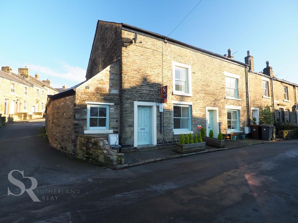 Kinder Road, Hayfield, SK22 3 bed end of terrace house for sale £395,000