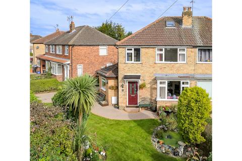 4 bedroom semi-detached house for sale, Wedderburn Avenue, Harrogate, HG2