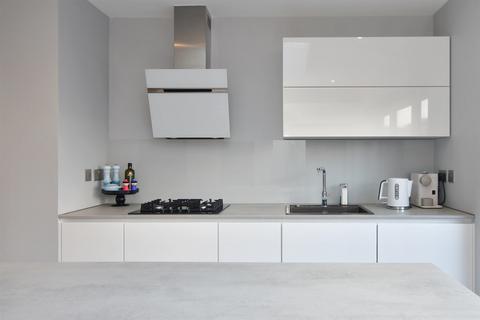 9 Cambridge Close, Langdon Hills, Basildon, SS16 6UW