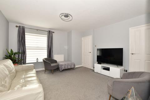 9 Cambridge Close, Langdon Hills, Basildon, SS16 6UW