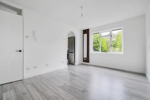 Studio for sale, 35 Rowe Court,  Grovelands Road,  Reading,  RG30