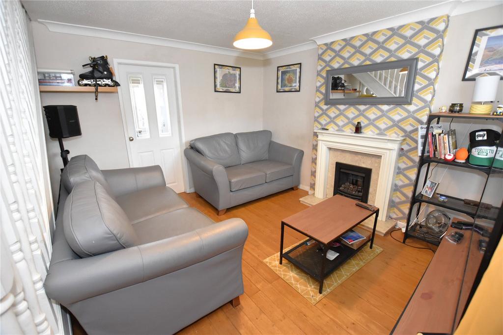 Millhouse Lane, Moreton, Wirral, CH46 2 bed semidetached house for