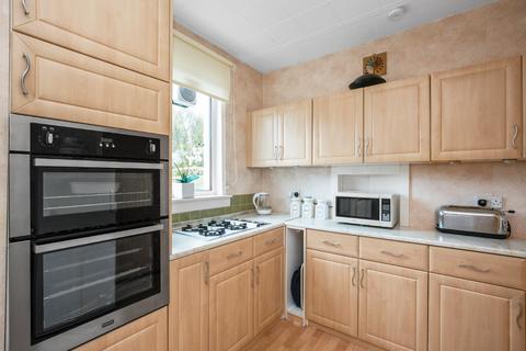 61 Silverknowes Gardens, Edinburgh, EH4 5ND
